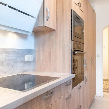 Miramare Apartmán *